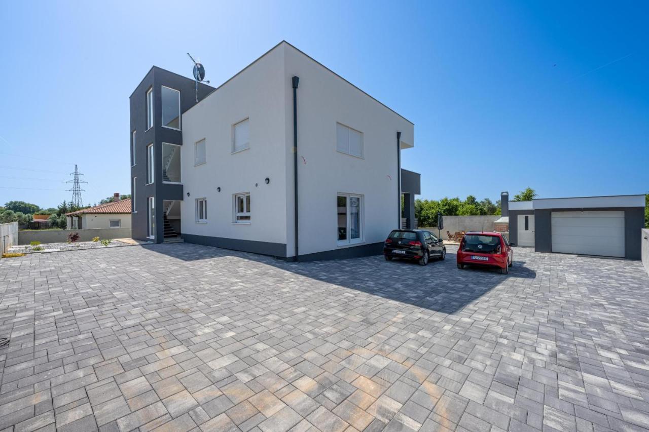 Domus Alba Apartments Pula Exterior foto